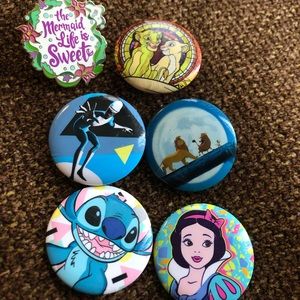 SOLD♡ Disney Pins ♡